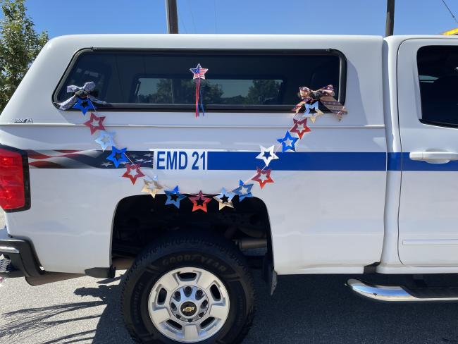 EMD truck decorated for the La Cresta Independance Day parade.